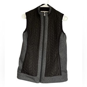 Aventura black and gray vest, women’s medium, excellent condiiton